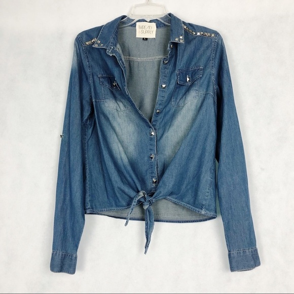 Thread & Supply Tops - Thread & Supply Women’s Size Large Jean Button Down Top with Tie Bottom